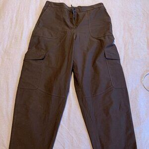 City Sleek Lululemon Barrel Leg High Rise Pants